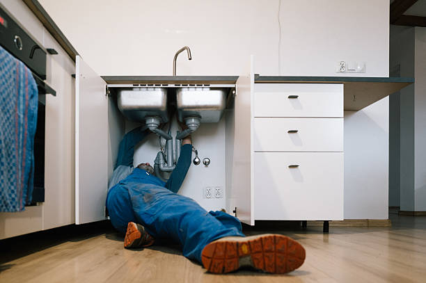 Professional Leak Detection technician working in Camden, SC